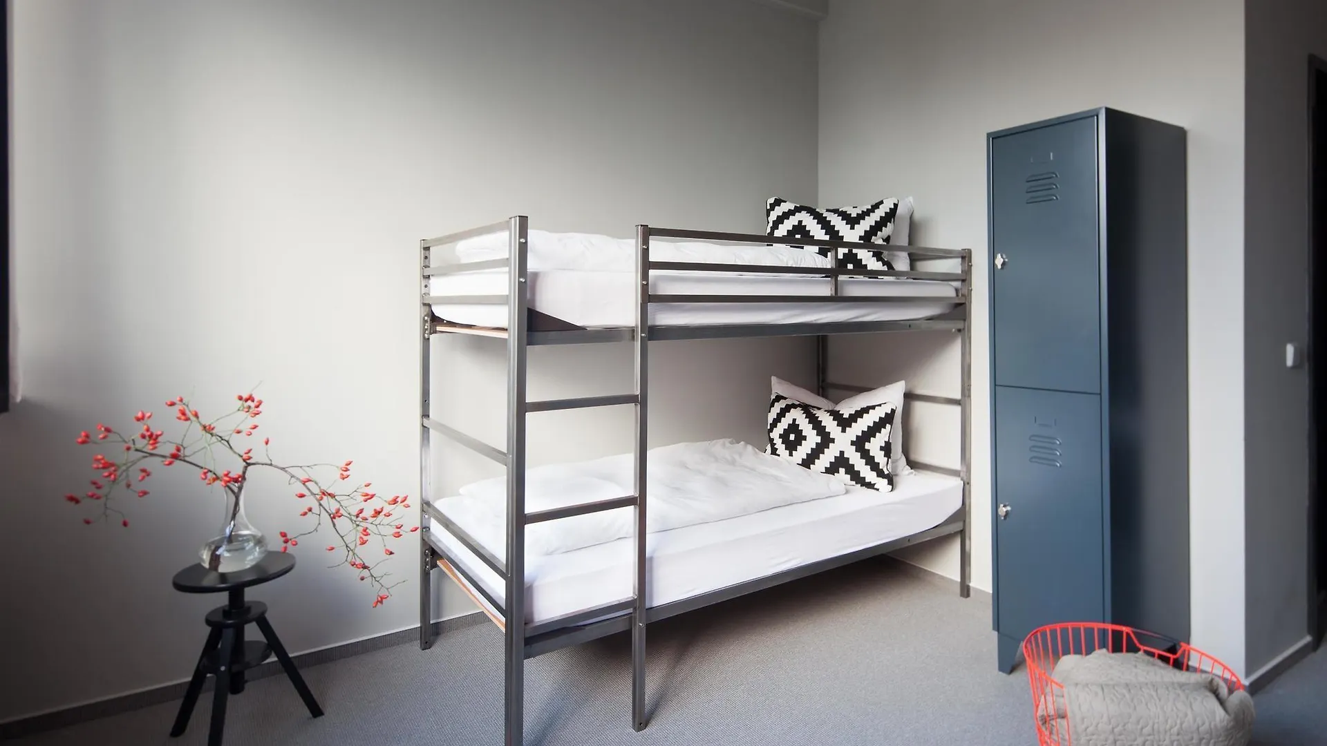 Wallyard Stay Berlin Hostel