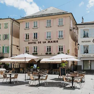 Logis - De La Mairie 3*, Embrun France